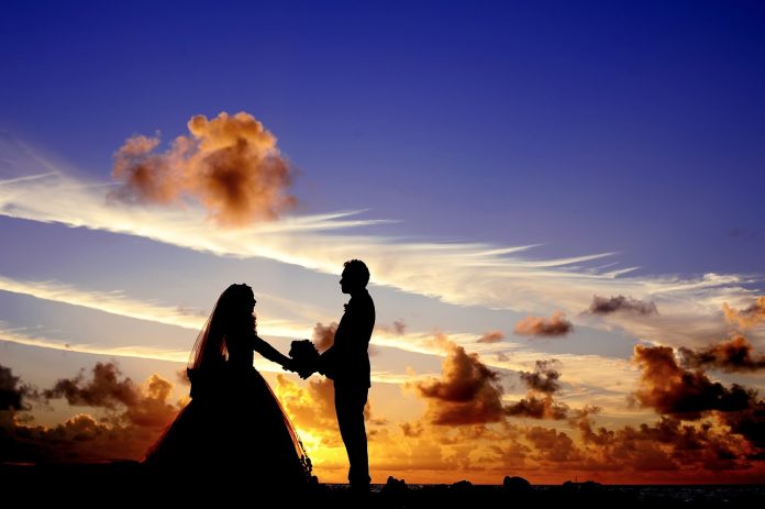 sunset wedding theme ideas