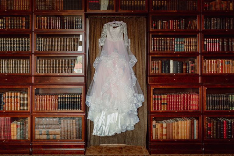 Coronovirus wedding planning 1 768x512