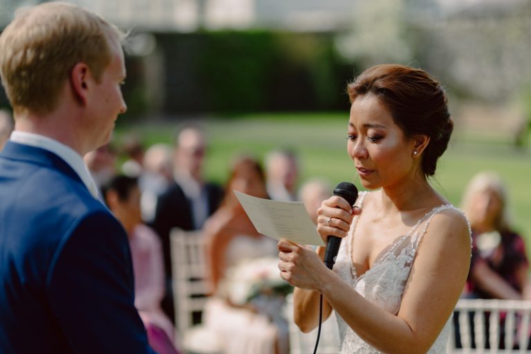 emotional wedding moments 1 768x512
