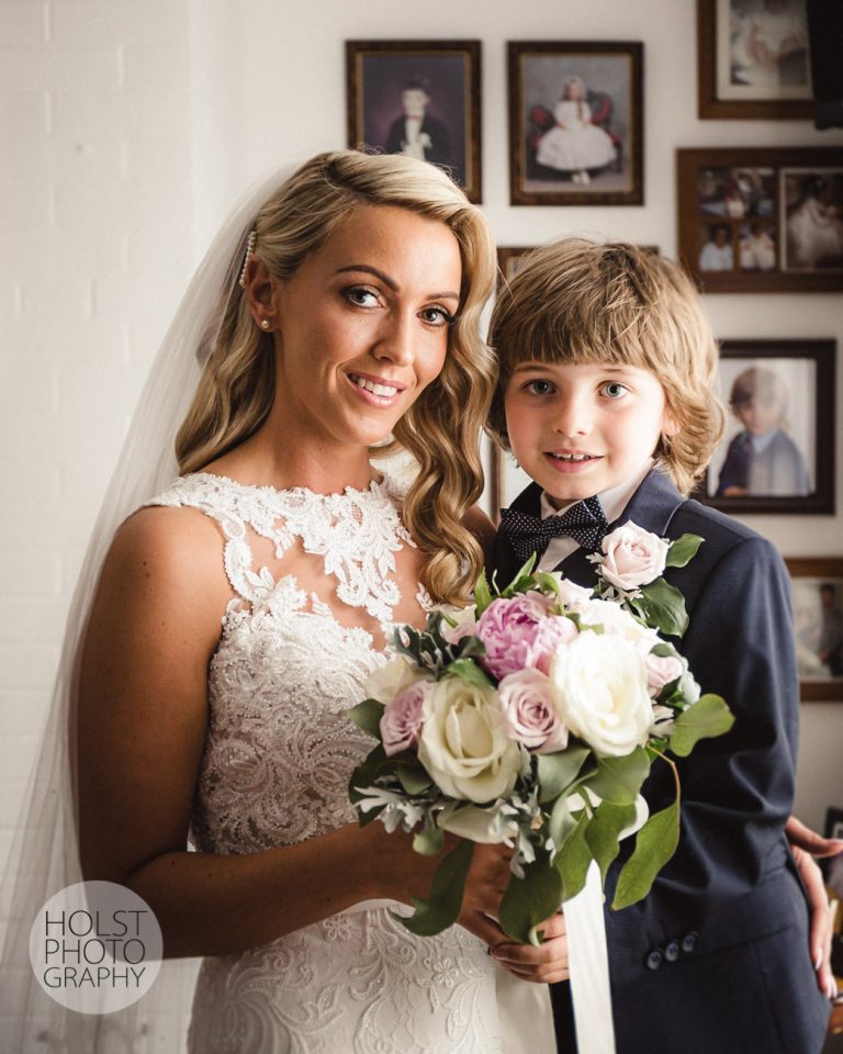 76 Niamh Niall wedding holst photography 2019 768x960